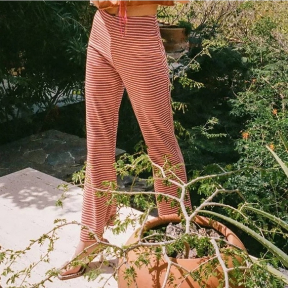 UO Urban Outfitters Pull On Striped Knit Flare Rust Burnt Pants Size Small Retro